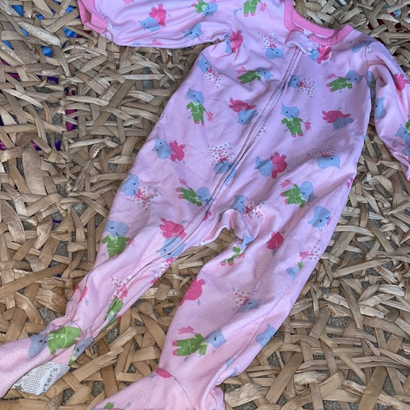 18 Month Carters zip-up Footie pajamas - Picture 5 of 9